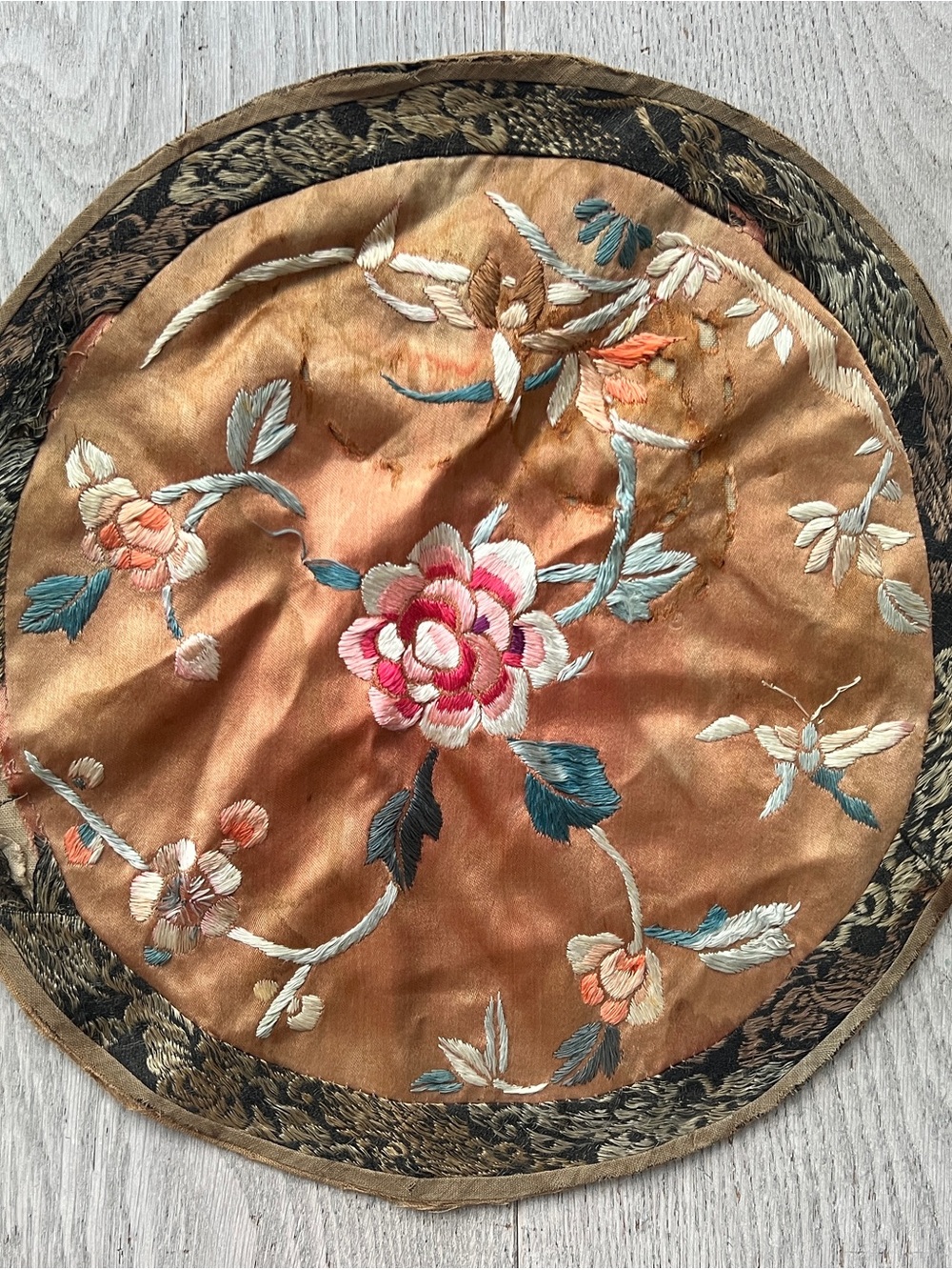 Vintage Embroidered Silk Textile Fabric Pieces 1940’s Antique Era - Picture 2 of 11